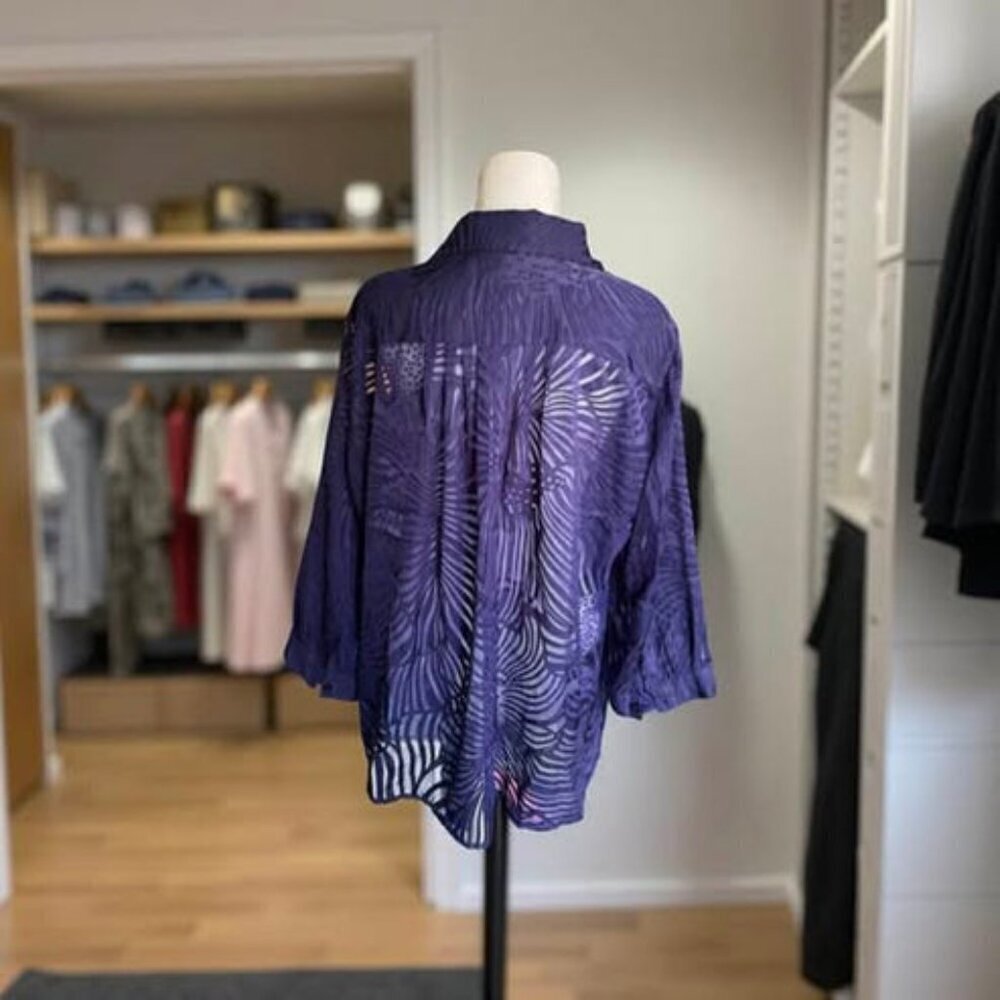 SHEER PUPLE BLOUSE - Picture 3 of 5